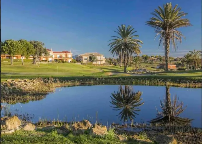 Beautiful 2 Bed Townhouse On Boavista Golf Course * Lagos
